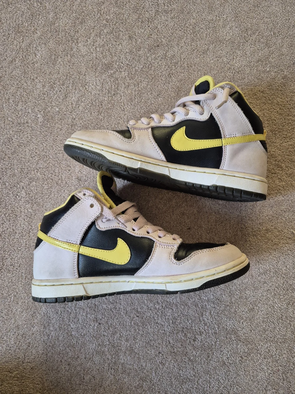 Nike SB Dunk High Miss Piggy Men's 5.5